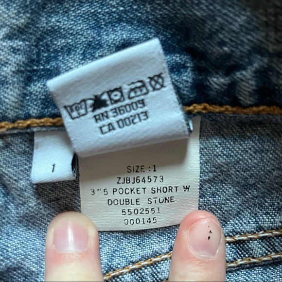 Vintage Calvin Klein shorts - Picture 6 of 6